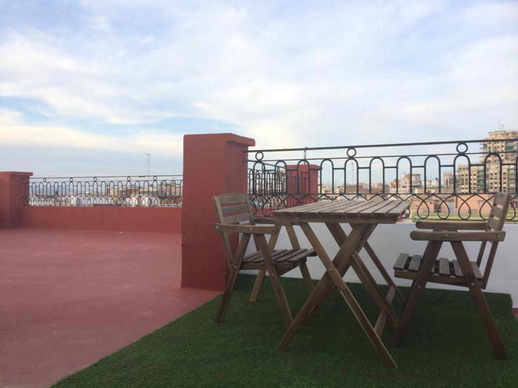 Cosy Apt Terrace In Downtown Leilighet Valencia Eksteriør bilde